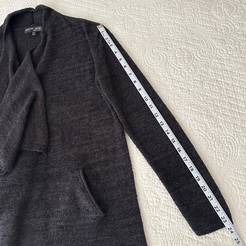 Barefoot Dreams Gray CozyChic Light Island Wrap Cardigan Sweater Sz S/M - Picture 7 of 12
